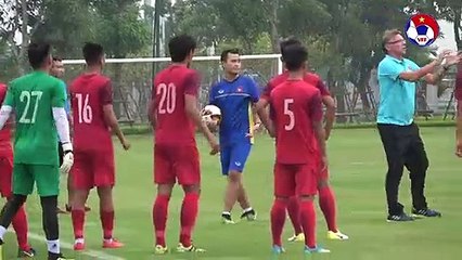 Phạm Xuân Tạo chia sẻ về lối chơi của U19 Việt Nam dưới thời HLV Philippe Troussier | VFF Channel