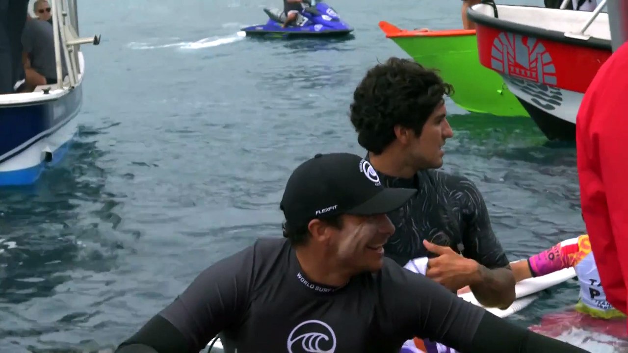 Gabriel Medina with the First Perfect 10 of the 2019 Season