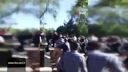 Eski eşini çocuklarının yanında bıçakladı