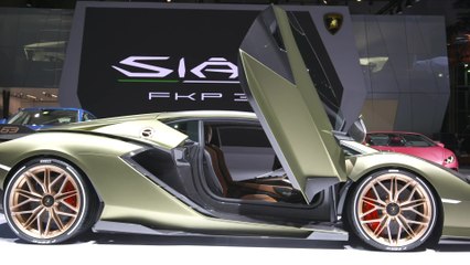Lamborghini Sián FKP 37 Interior Design