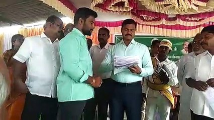 என்னை 6 மாதம் தாசில்தார் ஆக்குங்கள்..திகைக்க வைத்த இளைஞர்-வீடியோ