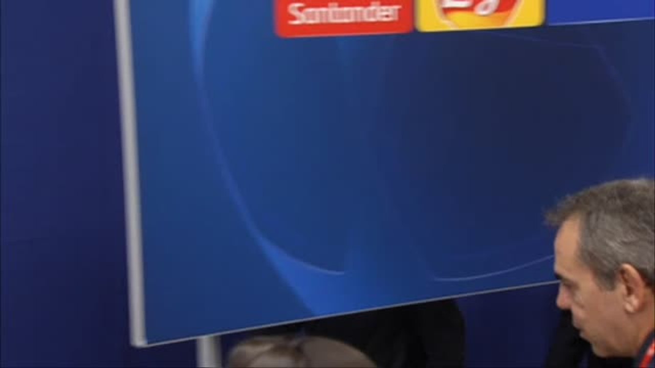 Cristiano Ronaldo explica su gesto: "Aprender, tenéis que aprender"