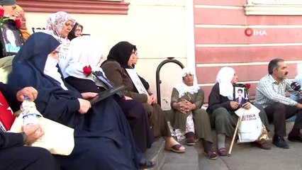 Anneler direniyor, destekler çığ gibi büyüyor