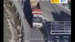 VÍDEO: un conductor de camión cazado usando el móvil