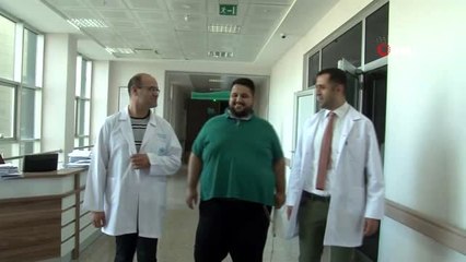 - 230 kiloluk hastaya ameliyat