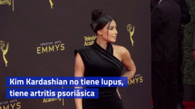 Kim Kardashian no tiene lupus, tiene artritis psoriásica