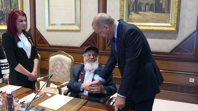 Cumhurbaşkanı Recep Tayyip Erdoğan, gazileri kabul etti - ANKARA