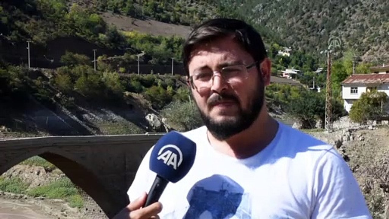 Sular çekilince tarihi Torul Köprüsü ortaya çıktı - GÜMÜŞHANE