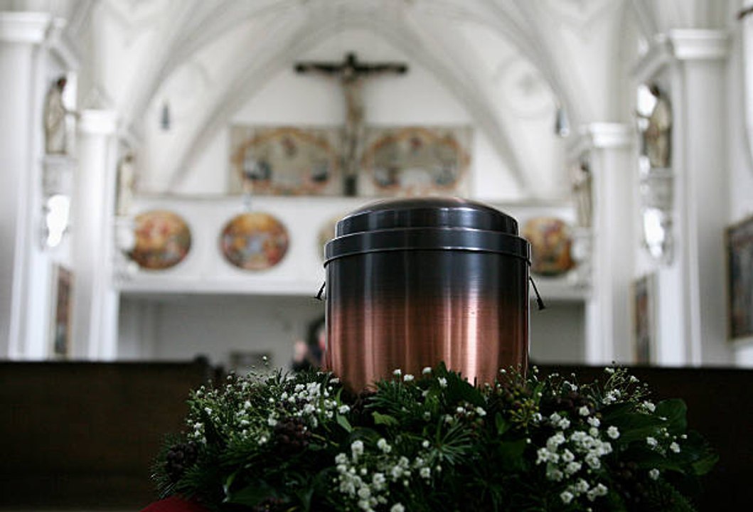 ¿Cómo elegir las flores para una cremación?