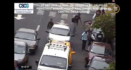 Capturan a dos presuntos delincuentes que asaltaban a usuarios en el centro de Guayaquil