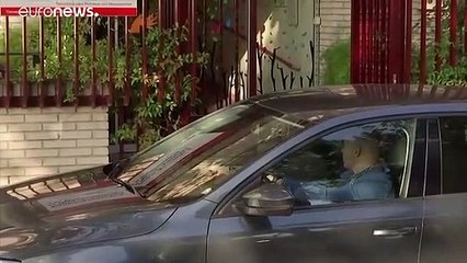 بعد قضائه فترة حبسه في سجن مخصص للنساء صهر ملك إسبانيا يلجأ إلى العمل تطوعي