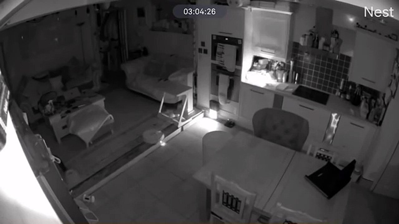 Les robots aspirateurs Roomba quand on dort