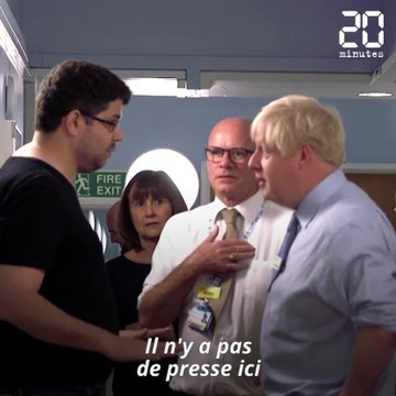 Boris Johnson malmené lors d'une visite dans un hôpital