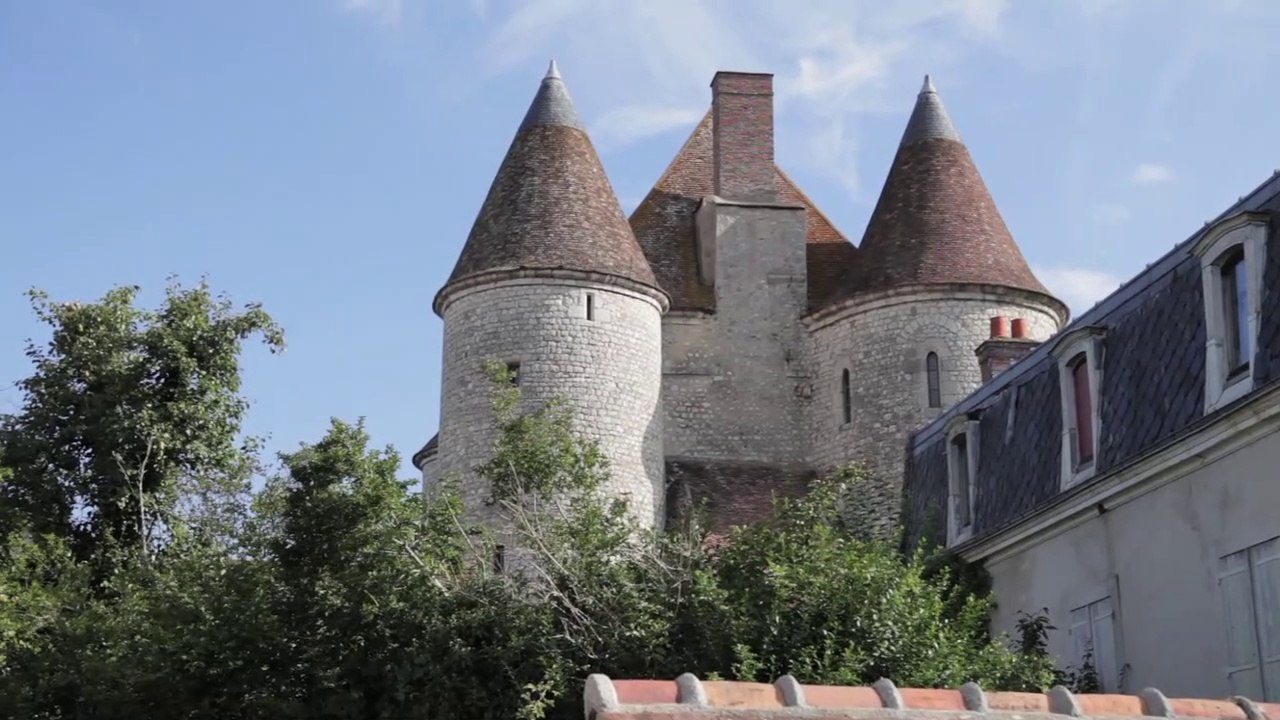 Château Musée de Nemours una regia di Valerio TRUFFA
