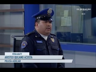 Me gusta ser honesto: Aristeo Quijano, el policía que devolvió mil 600 dólares