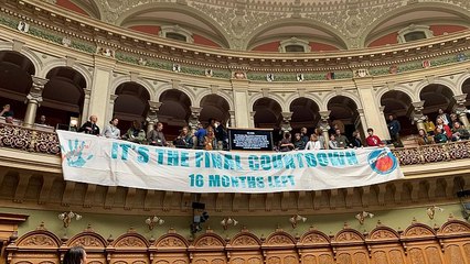 Watch: Climate activists interrupt Swiss parliament & break into song