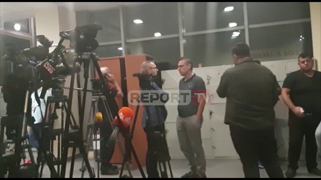 Report TV -5 ore pritje Saimir Tahiri hyrje e dalje në gjykatë