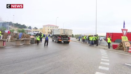 Emmanuel Macron fait la "une" du Time et se livre sur ses derniers mois de mandat
