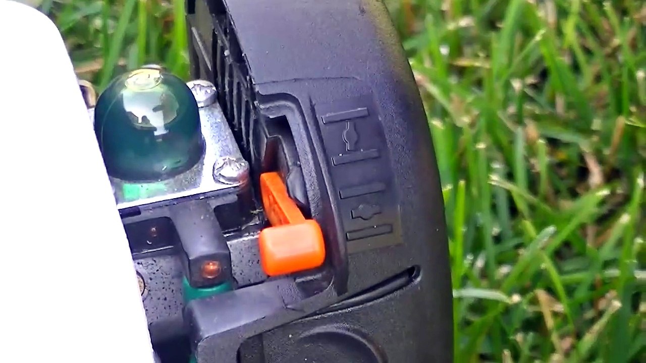 Parlons Tech avec Chad - Comment démarrer votre coupe-herbe STIHL Ep. 2