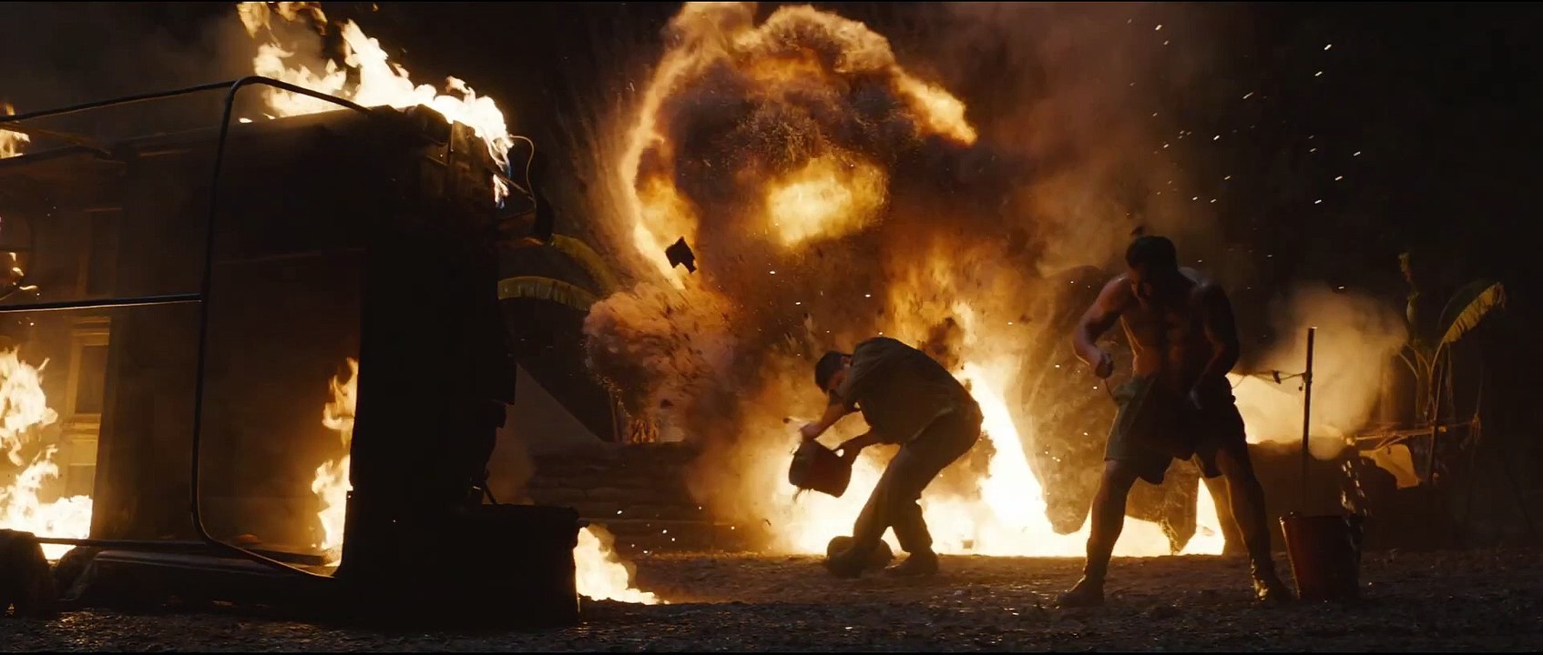 Danger Close movie - Travis Fimmel, Luke Bracey, Richard Roxburgh