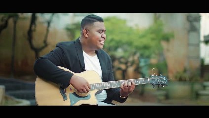 Andmesh Kamaleng - Cinta Luar Biasa (Official Music Video)