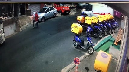 Kağıthane'deki otobüs kazası kamerada