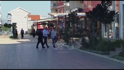 Ora News - Rama në Velipojë, takim me Këshillin koordinues për veriun