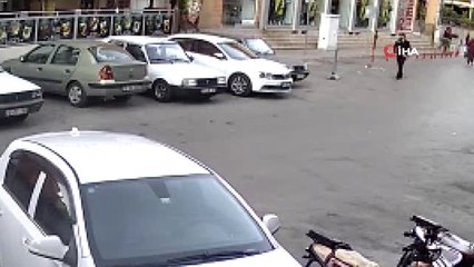 Maskeli saldırgan tarafından tüfekle böyle vuruldu