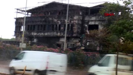 Tuzla'da yanan fabrika çevresinde yağmur 1