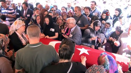 Tren kazasında hayatını kaybeden 2 makinist için tören düzenlendi