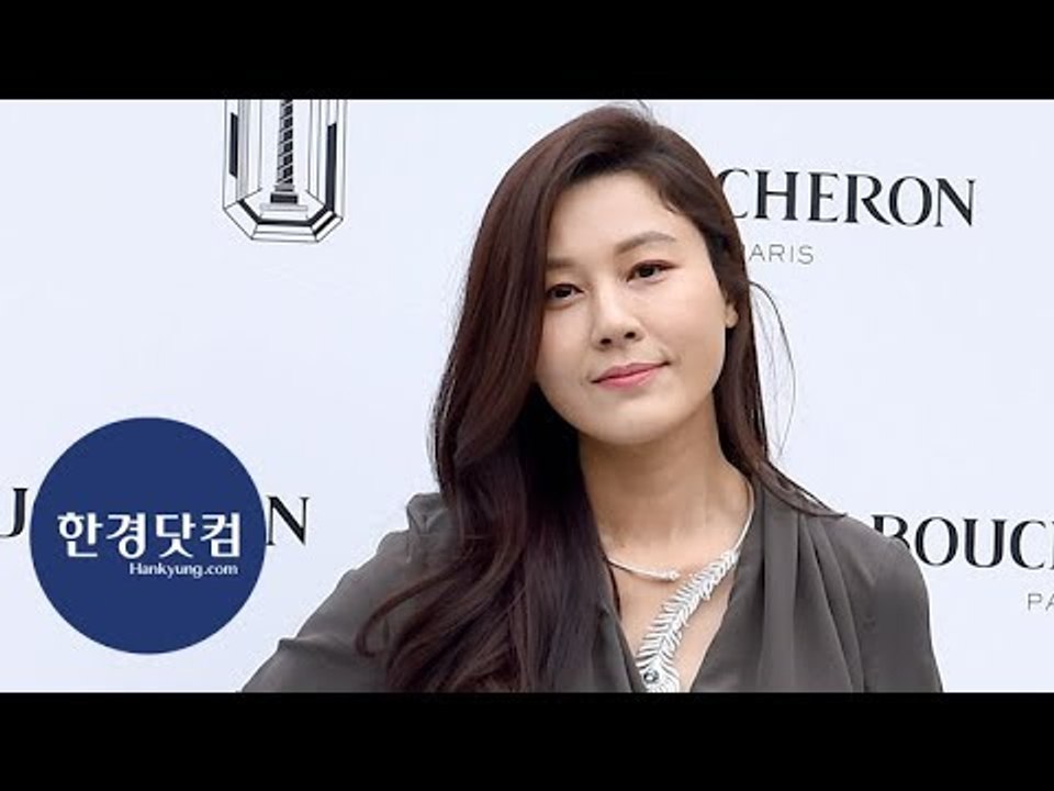 [세로직캠] 김하늘, 감탄을 부르는 아름다운 모습…'품위 있는 그녀'
