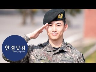 '캡틴코리아' 옥택연(Ok Taecyeon), 늠름한 모습으로 전역…'트와이스가 보고 싶었어요'