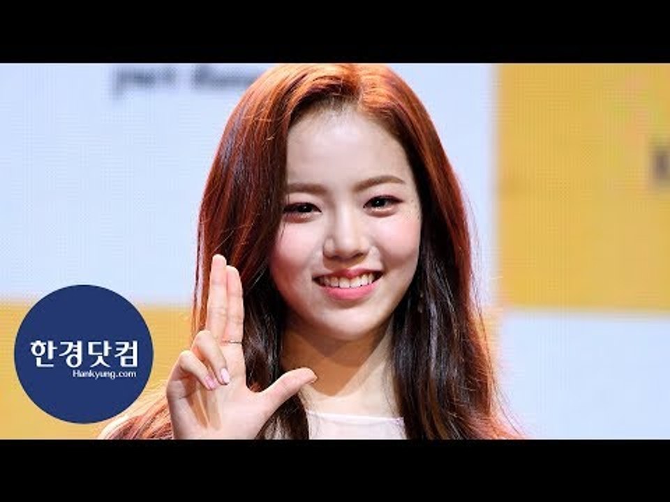[세로직캠] 공원소녀 레나, '상큼, 발랄, 깜찍, 명불허전 센터 미모'