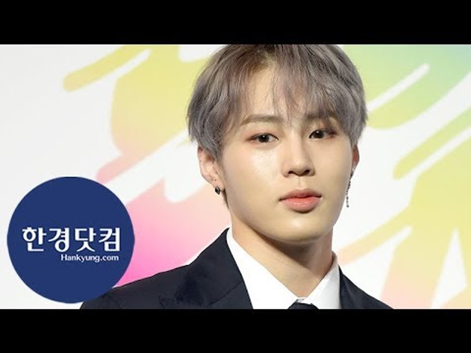 HK직캠｜하성운, 하늘 마음 녹이는 대왕구름…'말도 예쁘게 참 잘하네~'