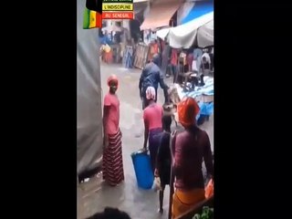 Sénégalais "Sétou Guinar" : Elles déversent leurs ordures dans les eaux de pluie