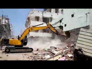 ഇന്‍ഡോറില്‍ അനധികൃതമായി കെട്ടിയ 103 കെട്ടിടങ്ങള്‍ പൊളിച്ചുനീക്കിയപ്പോള്‍