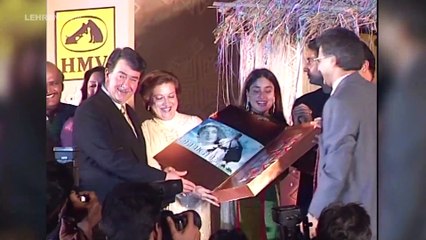 Birthday Special: Unseen Video Of Kareena Kapoor From The Sets Of Refugee | Flashback Video