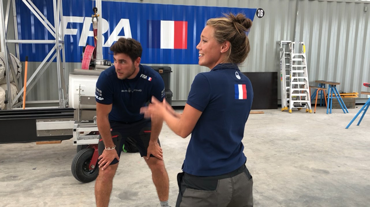 Le warm-up dans leur base des Français