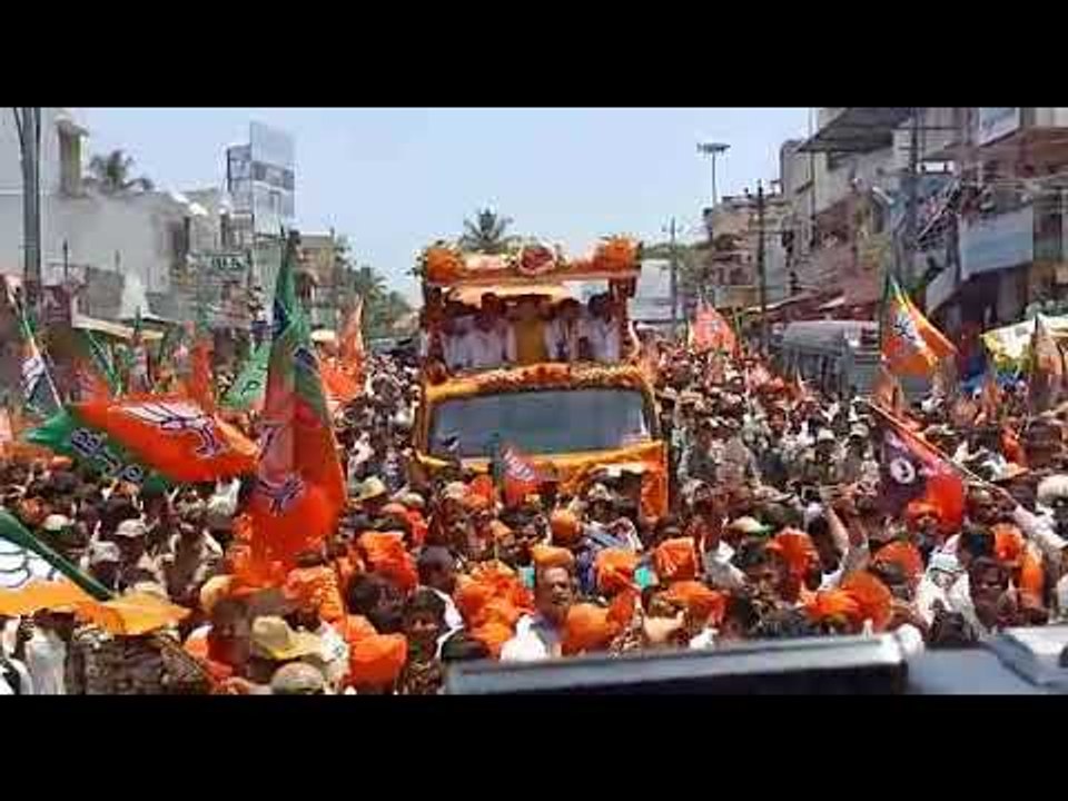 ಬಿಜೆಪಿ ಅಭ್ಯರ್ಥಿಯ ಭರ್ಜರಿ ರೋಡ್ ಶೋ