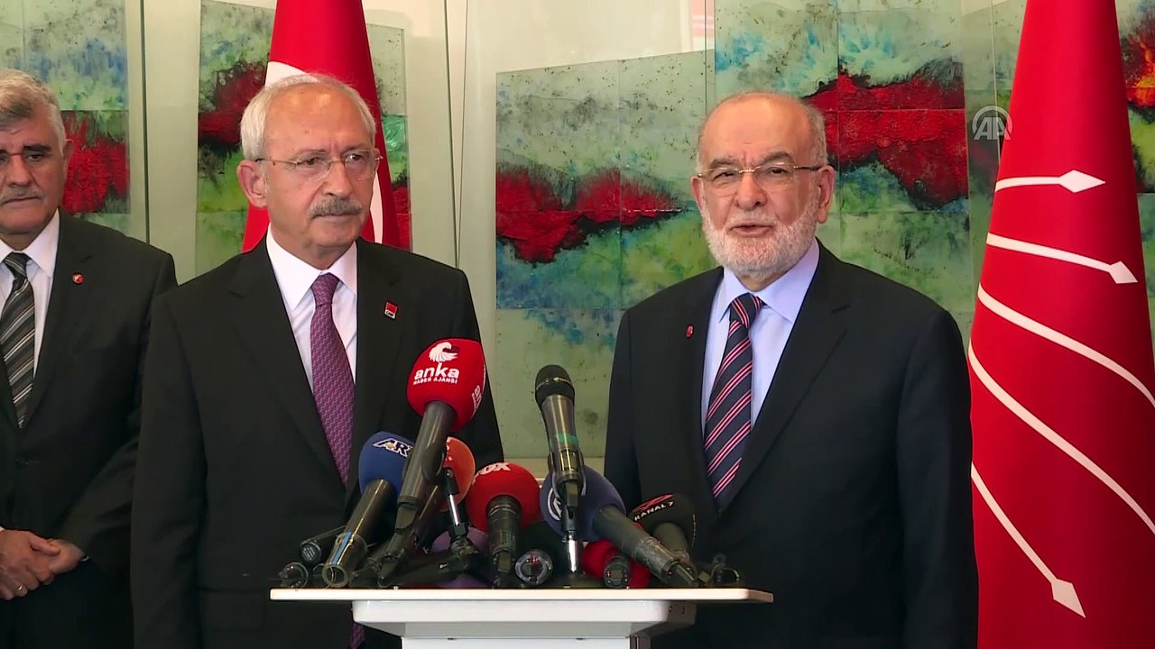 Karamollaoğlu: 'Farklı fikirler barış içerisinde gündeme getirilirse ülkede huzur olur' - ANKARA