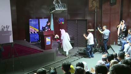 مخرجة أفغانية تحاول إحياء السينما في بلادها