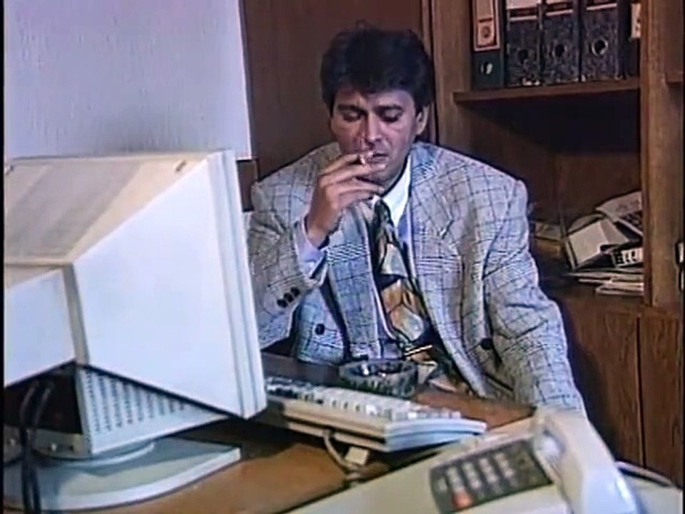 Sinan Sakic i Juzni Vetar - Pokloni poljubac prijatelju starom (Official Video)