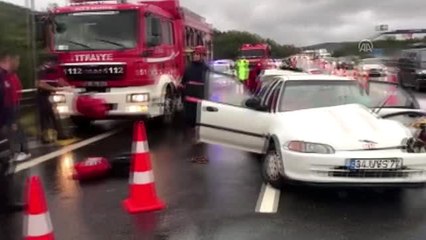 Anadolu Otoyolu'nda zincirleme trafik kazası: 5 yaralı