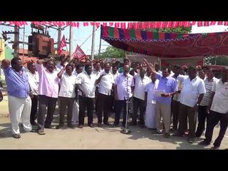 விஜயபாஸ்கருக்கு எதிராக போக்குவரத்து துறை ஊழியர்கள் போராட்டம்