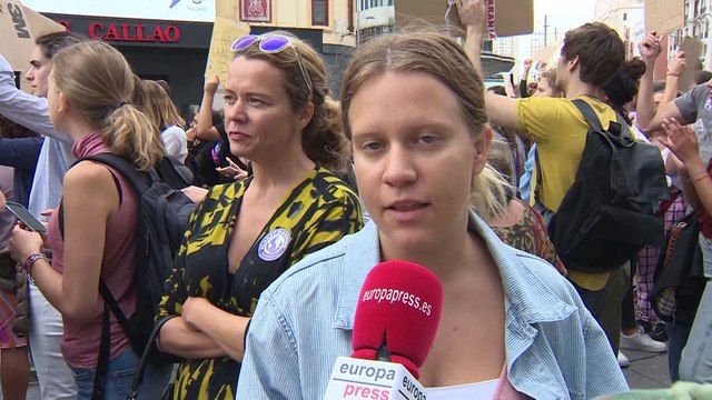 Centenares de jóvenes se movilizan en Madrid contra el cambio climático-. Firma: NOCA/IHTV .-