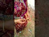 Karur Chain Snatching News/பட்டபகலில் பெண்ணை தாக்கி நகை கொள்ளை