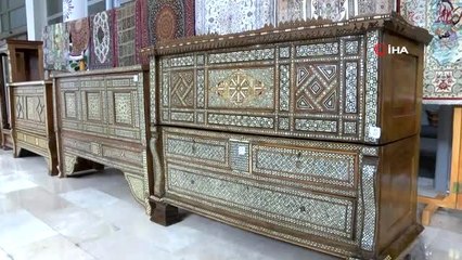 Hatay'da yakalanan tarihi eserler Irak'a teslim edildi