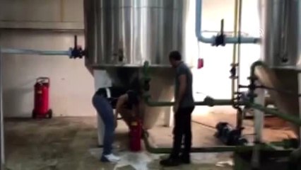 Kimya fabrikasında kaçak biyodizel üretmişler
