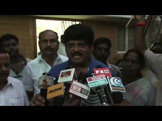 நிவாரணப் பொருட்களை அனுப்பிய தி.மு.க  செயலாளர்