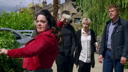 Robron - Mandy Declares War Against Aaron & Robert!